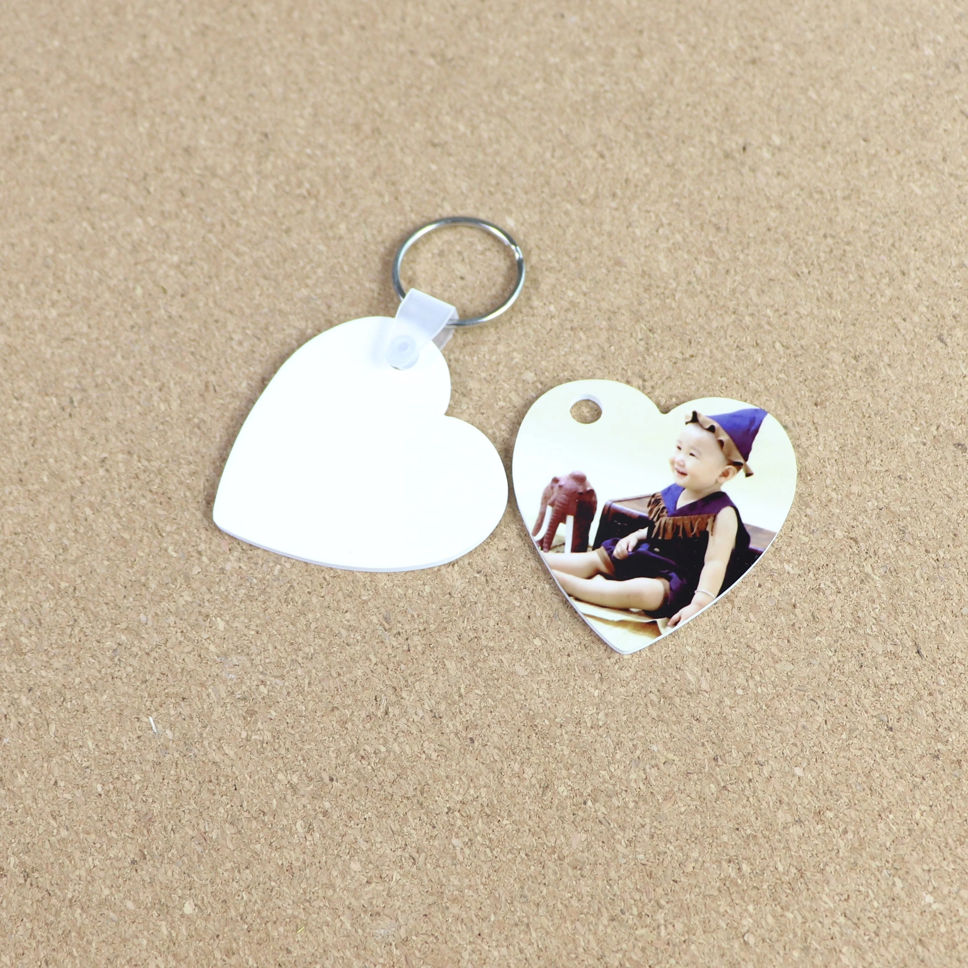 Double Sides Printable DIY Photo Printing Flexible Creative Plastic Key Holder Blanks Charms FRP Heart Keychain Sublimation
