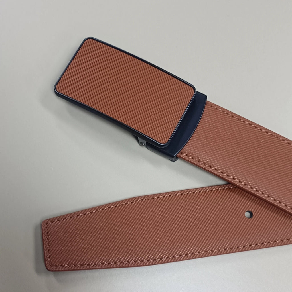Men's Smooth Buckle Leather Belt Fashionable and Casual Business Belt Wholesale Hot Selling Plate Buckle Leather Belt