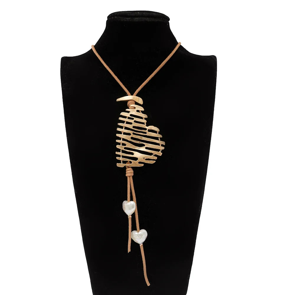 New Arrival Hollow Out Heart Necklaces Long Sweater Chain Necklace for Women