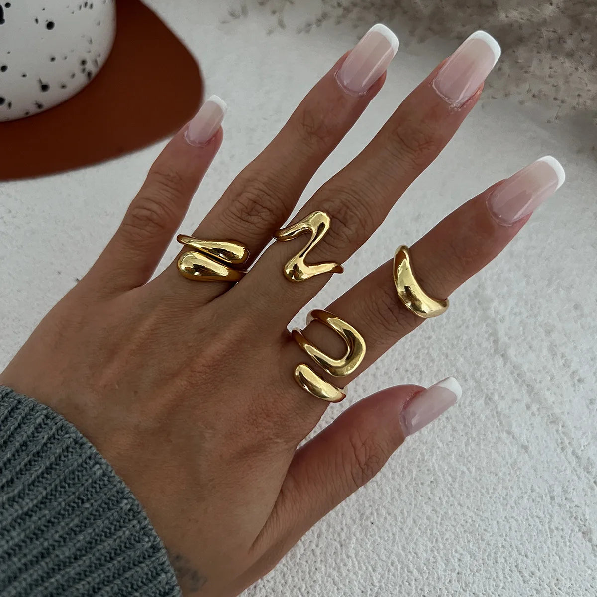 Jachon Shimmering Gold and Silver Adjustable Ring Sets for Ladies Retro Inspired Metal Design Exquisite Trendy Accessories