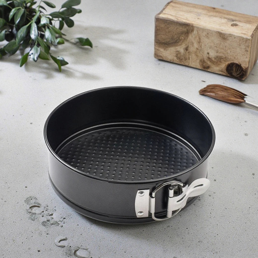 Springform Interlocking Leakproof Cake Pan with Removable Bottom Metal Bakeware for Home Baking and Commercial Restaurants