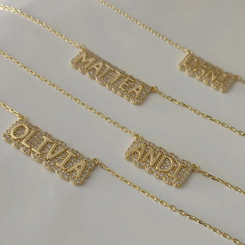Qiuhan OEM Sparkling Full Diamond Customized Mama Name Necklace
