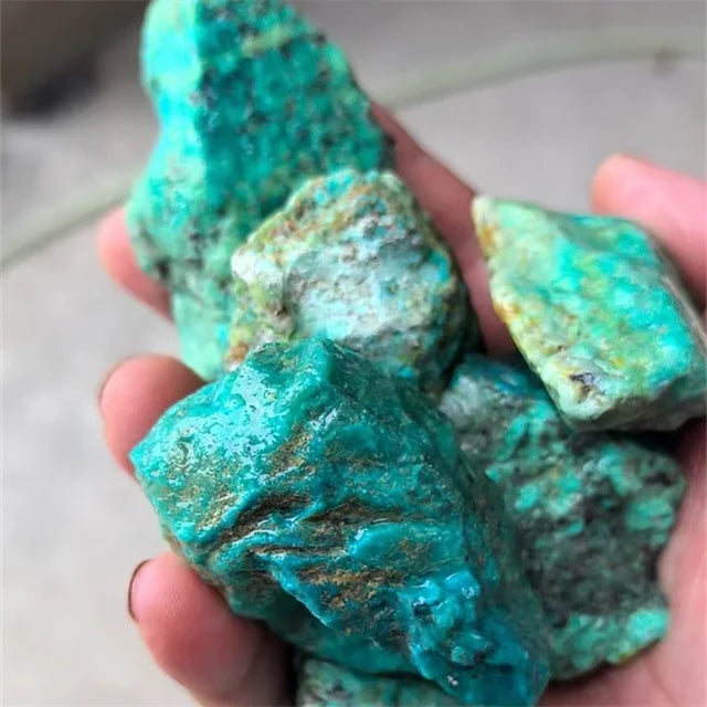 Wholesale Premium Spiritual Products Crystals Healing Raw Stones Green Natural Turquoise Rough Gemstones for Decor