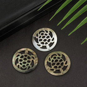 Hot Sale Tribal Retro Hawaii Turtle Design Round Earring Charms for Jewelry Making