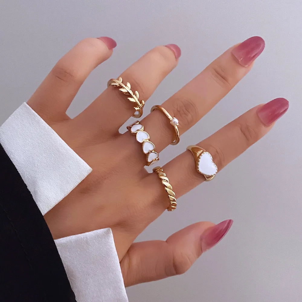 5pcs/set Hot Selling Women Fashion Hip Hop Knuckle Finger Ring Set Star Heart Ring Set Gold Plated Heart Pearl Mixed Ring