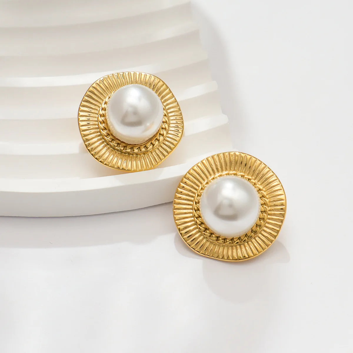 Ouj Women Korean Style Straw Hat Giant Pearl Gold Plated Stainless Steel Statement Stud Earrings Jewelry Party Accessory