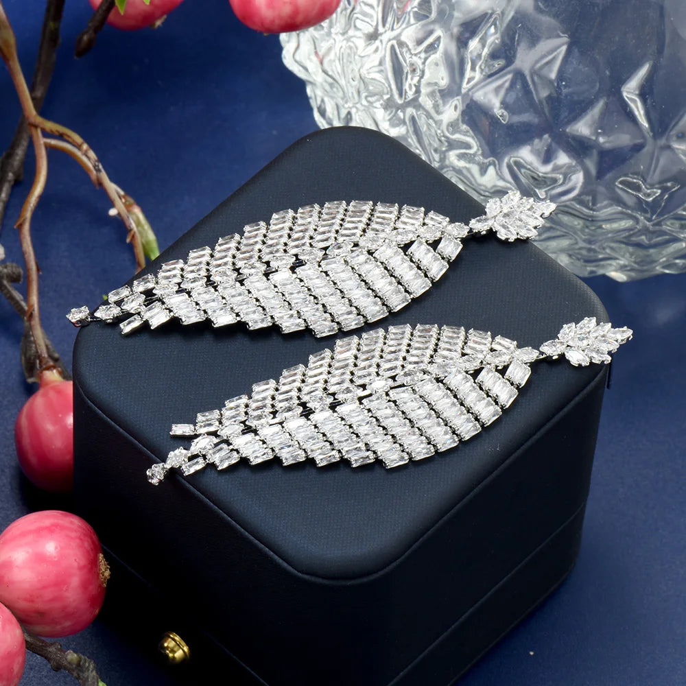 Noble Temperament Thick Cubic Zirconia Women's Polished Earrings Ethnic Wedding Wear Fine Bohemian Jewellery E31