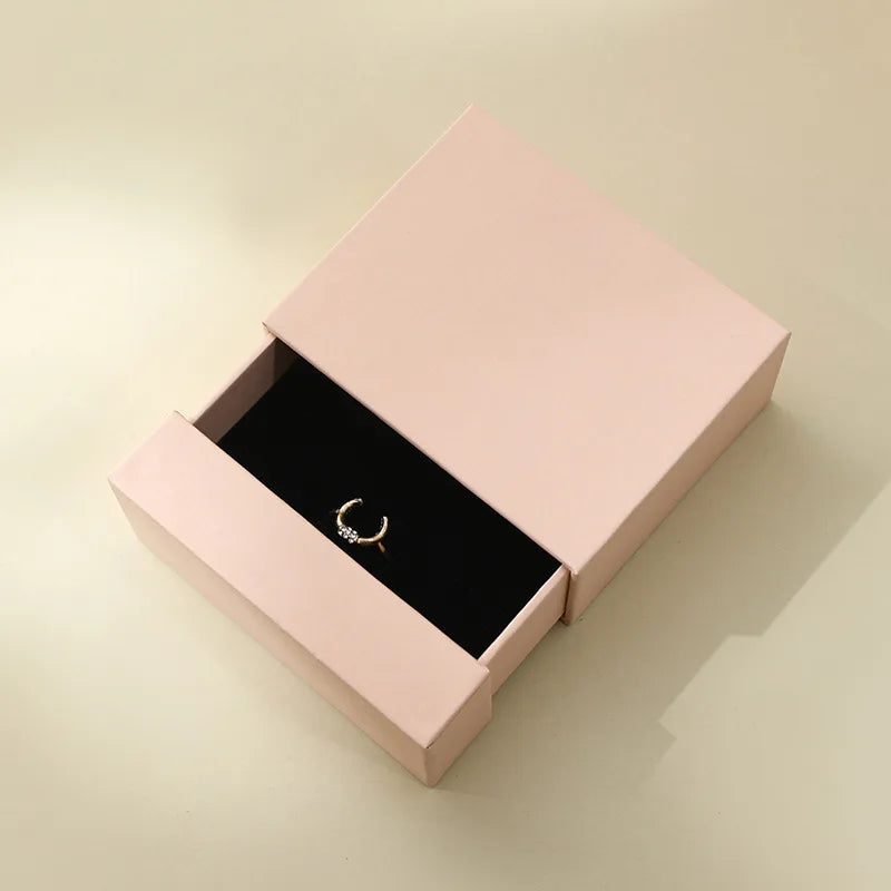 Square Fashion Jewelry Packing Case with Pull Close Ring Necklace Bracelet Box