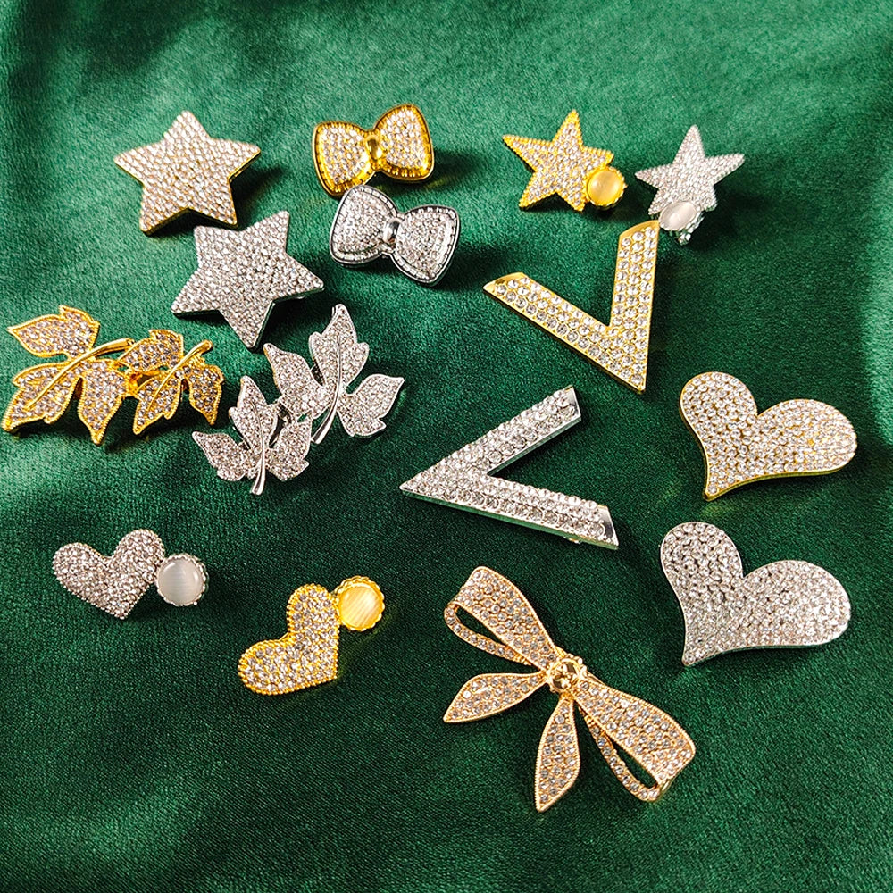 Luxury Women's Electroplated Bow Tie Brooches Full Diamond Heart-Shaped Buckles in Gold & Silver Rhinestone Decoration