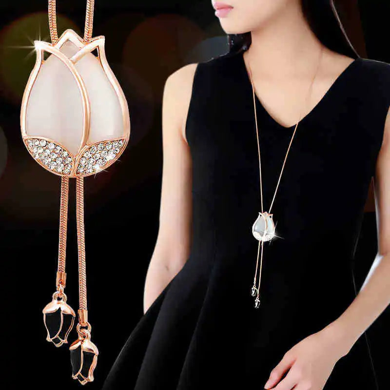 Hot Chain Women Jewelry Elegant Pendant Long Diamond Pearl Crystal Flower Sweater Chain Necklace