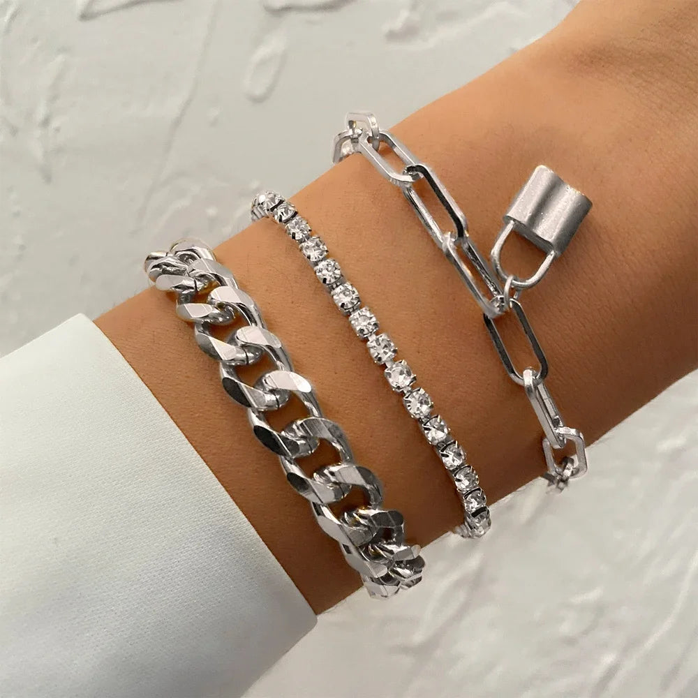 Custom New Trendy High Quality Silver Plated Geometric Bracelet Set Shape Lock Bracelet Butterfly Chain Link Bracelet for Women