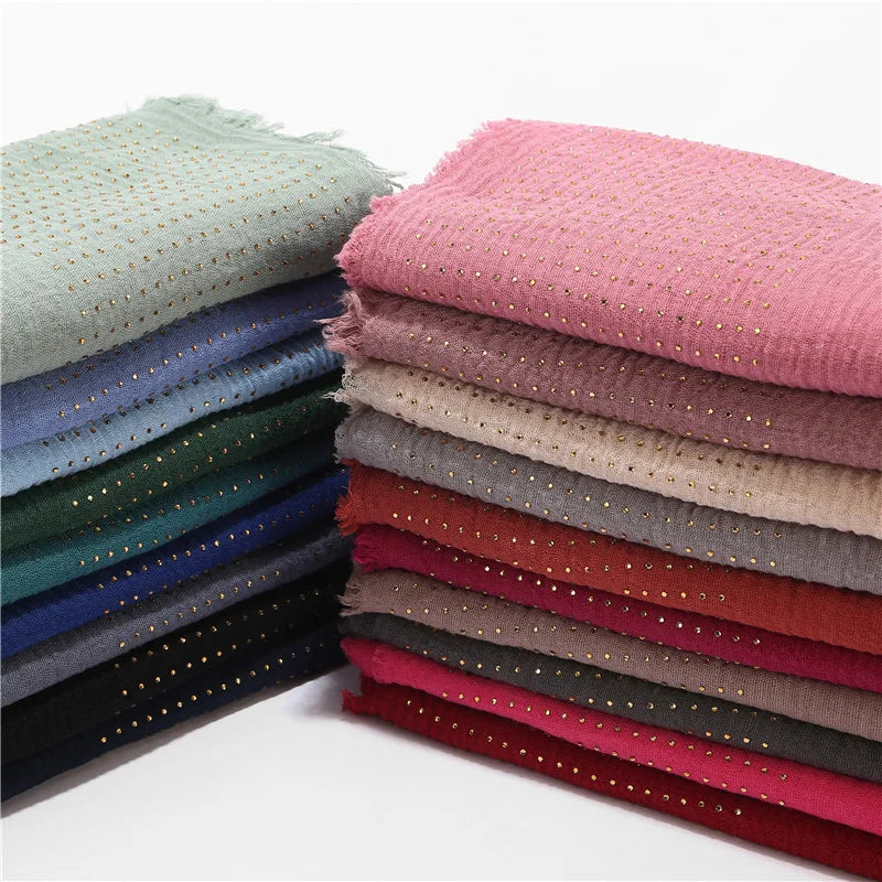 Wholesale  Fashion Style Shawl Scarf Plain Color Rhinestone Crinkle Cotton Hijab Woman Muslim Scarf Women Hijab