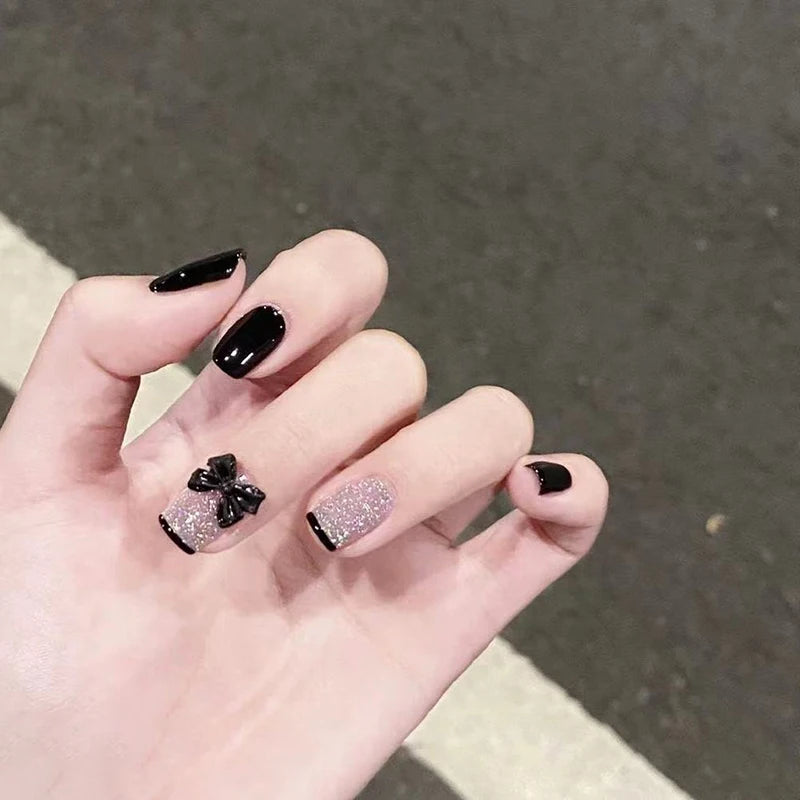 Temooi Wholesale 24Pcs ABS French Glitter Square Full Cover Short Length Pre-designed Finger False Nails Press on with Nail Glue