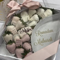 Sweet Packaging Macaron Nut Crescent Moon Special Shaped Cardboard Gift Box for EID AI FItr