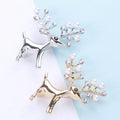 Cute Xmas Reindeer Brooch Pins Pearl Jewelry Accessories With Rhinestones for Wedding Party Gifts Christmas Decor Made of Metal