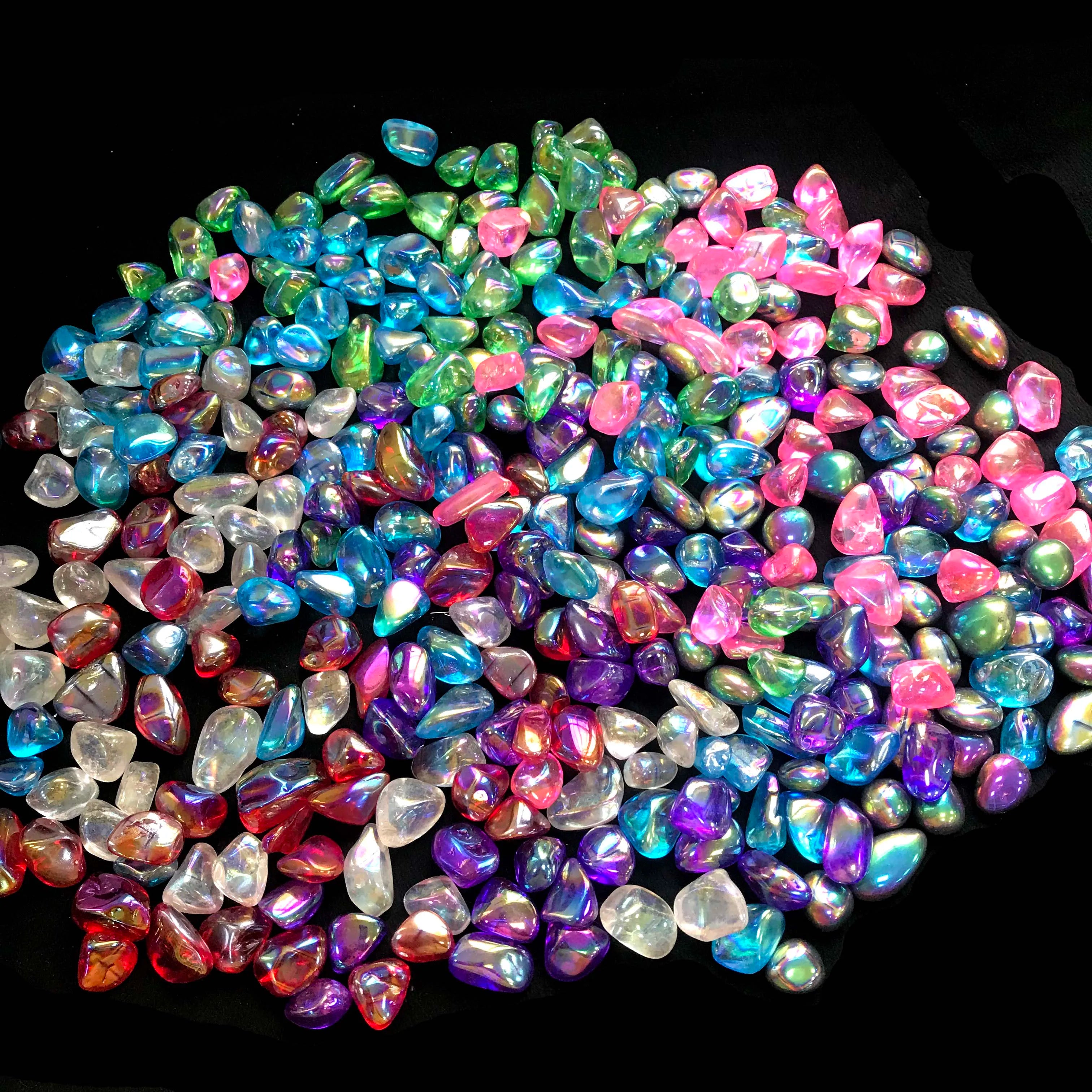 Cheap Natural Titanium Clear Quartz Gravel Angel Aura Crystal Tumbled Stones
