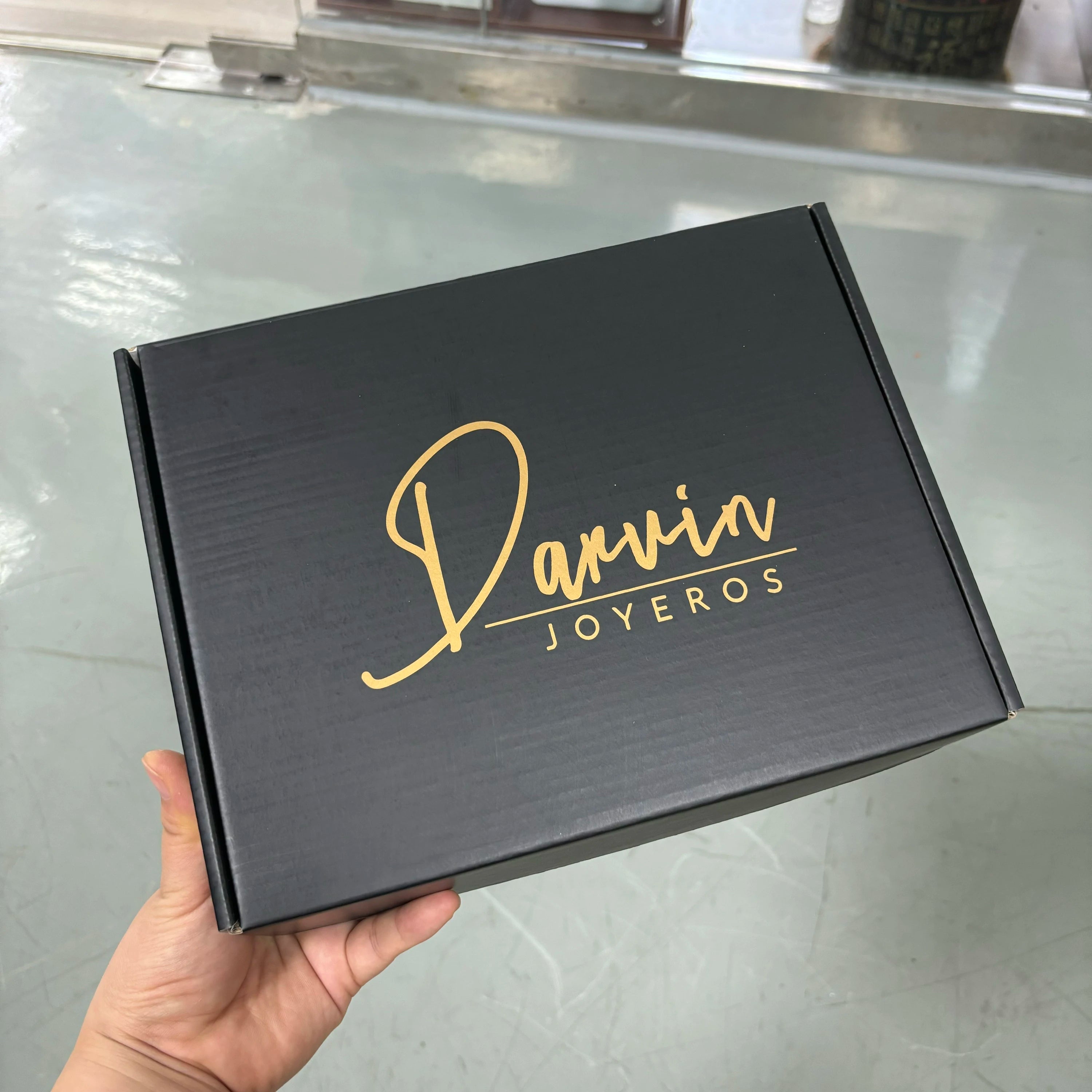 Custom Logo Pink Shipping Boxes for Small Business Small Corrugated Mailer Cardboard Boxes for Packaging Gift Boxes