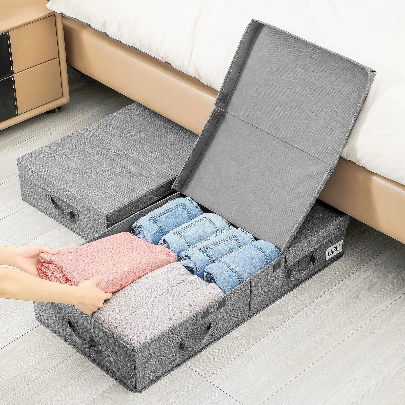Clothing Storage Box with a Cover on the Bottom of the Bed Foldable Wardrobe for Storing Blankets Toys Fabric Storage Box