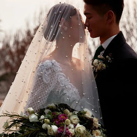 Wedding Veil Pearls One Layer Long Cathedral Bride Velos De Noiva Crystal Beaded White Ivory Metal Comb Bridal Veils MV726