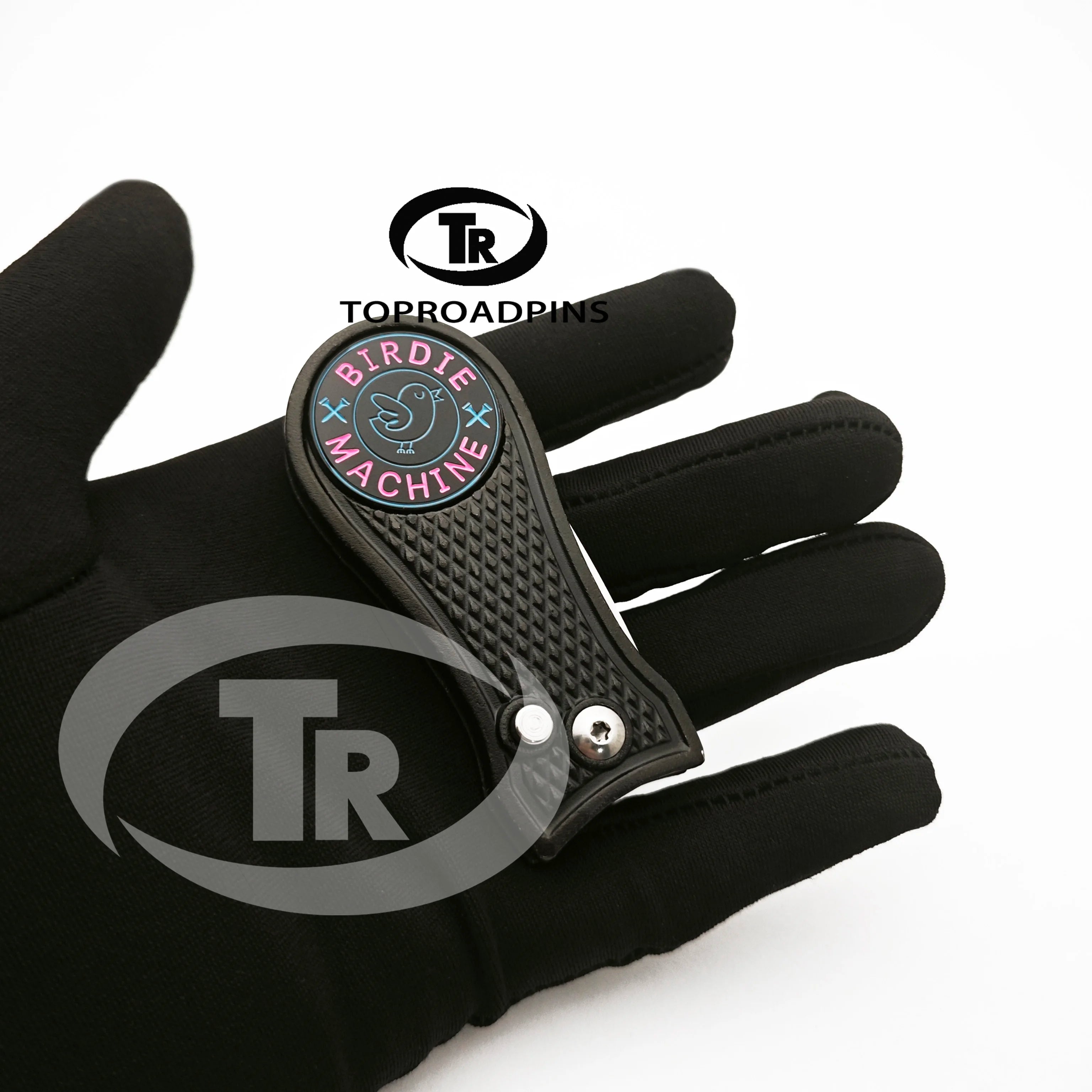 Magnetic Embossed Logo Removable Iron Hard Enamel Single Prong Divot Repair Tools