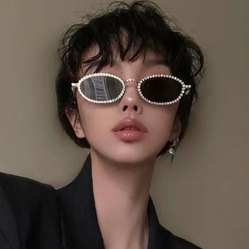 DL Glasses Oval Metal Frame Sunglasses Rhinestones Decoration Eyewear New Fashion Women Bling Sun Glasses Sunglasses