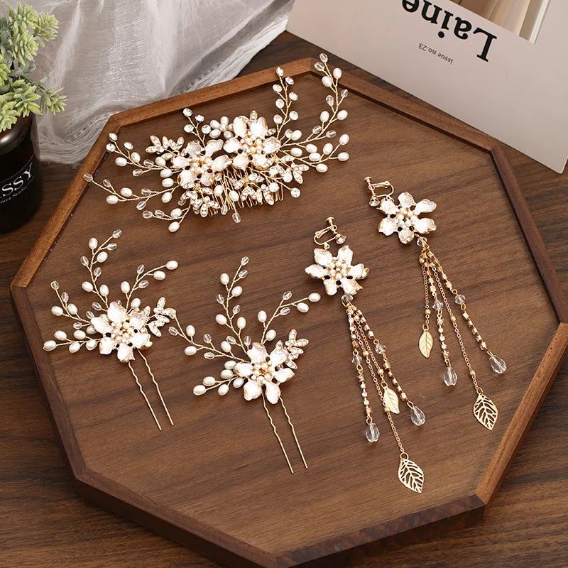 Elegant Bridal Accessories Set Pearl Crystal Pendant Handmade Bridal Hair Pins Studs Earrings Tassels Hair Comb Jewelry Set