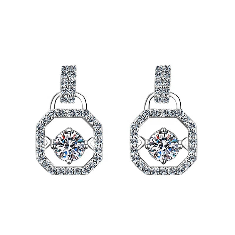 XEZ011 Luxury Hollow Lock Design 925 Sterling Silver Fine Jewelry Fashion Round Cut Moissanite Stud Earrings Women Fine Jewelry
