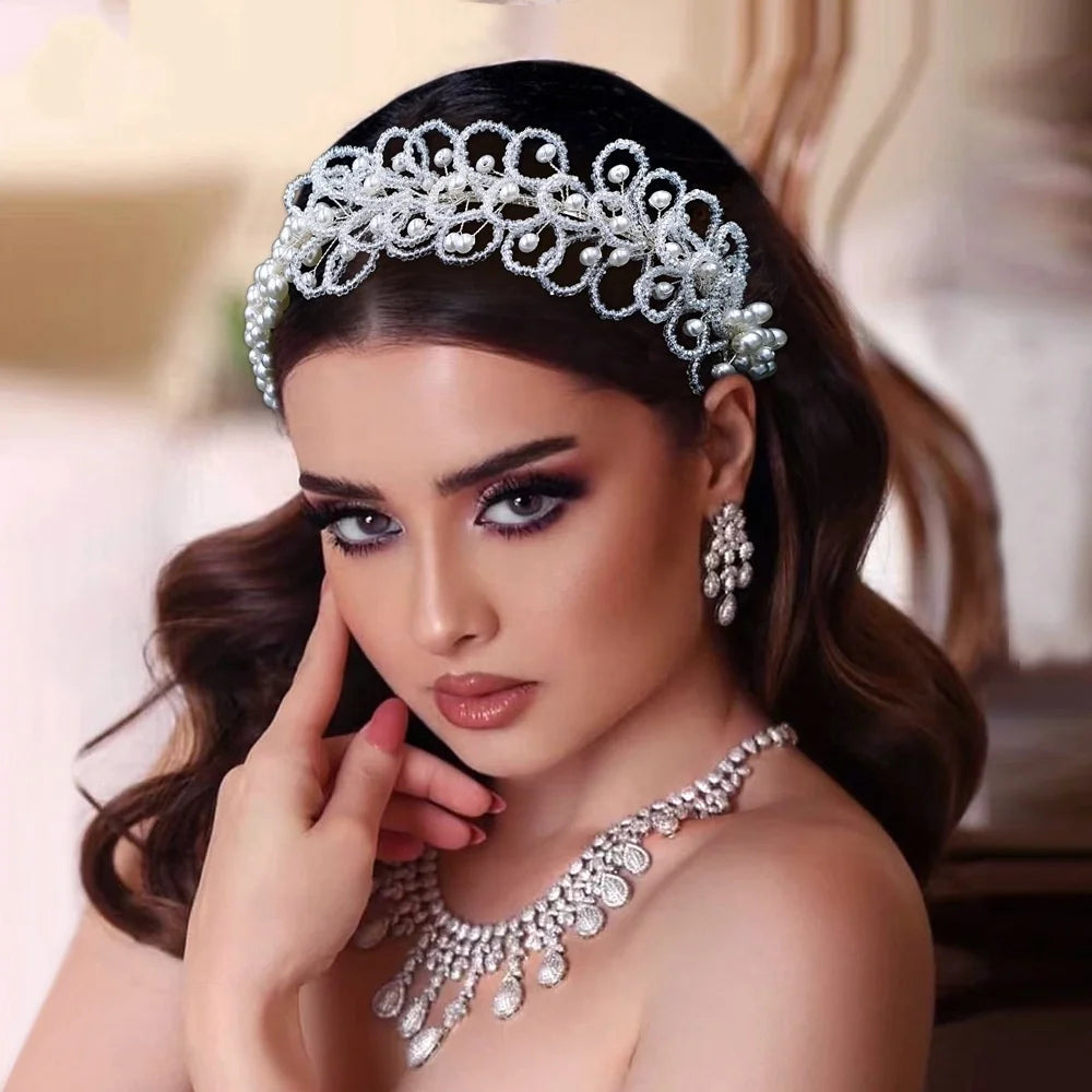 Handmade Pearl Flower Wedding Crown Bridal Hairband Bridesmaids Rhinestone Wedding Headpiece Bridal Headband for Women