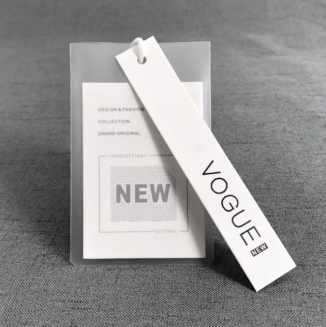 Custom Logo High-End Paper Swing Hang Tags for Apparel Shoes Caps Hats Private Brand Tag With Cardboard Plastic Package