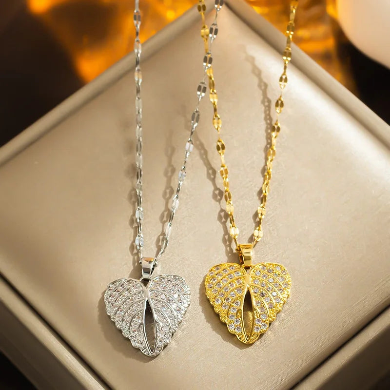 18 K Gold Plated Stainless Steel Wing Opening Heart Pendant Jewelry Zircon Wings Necklace for Women Jewelry