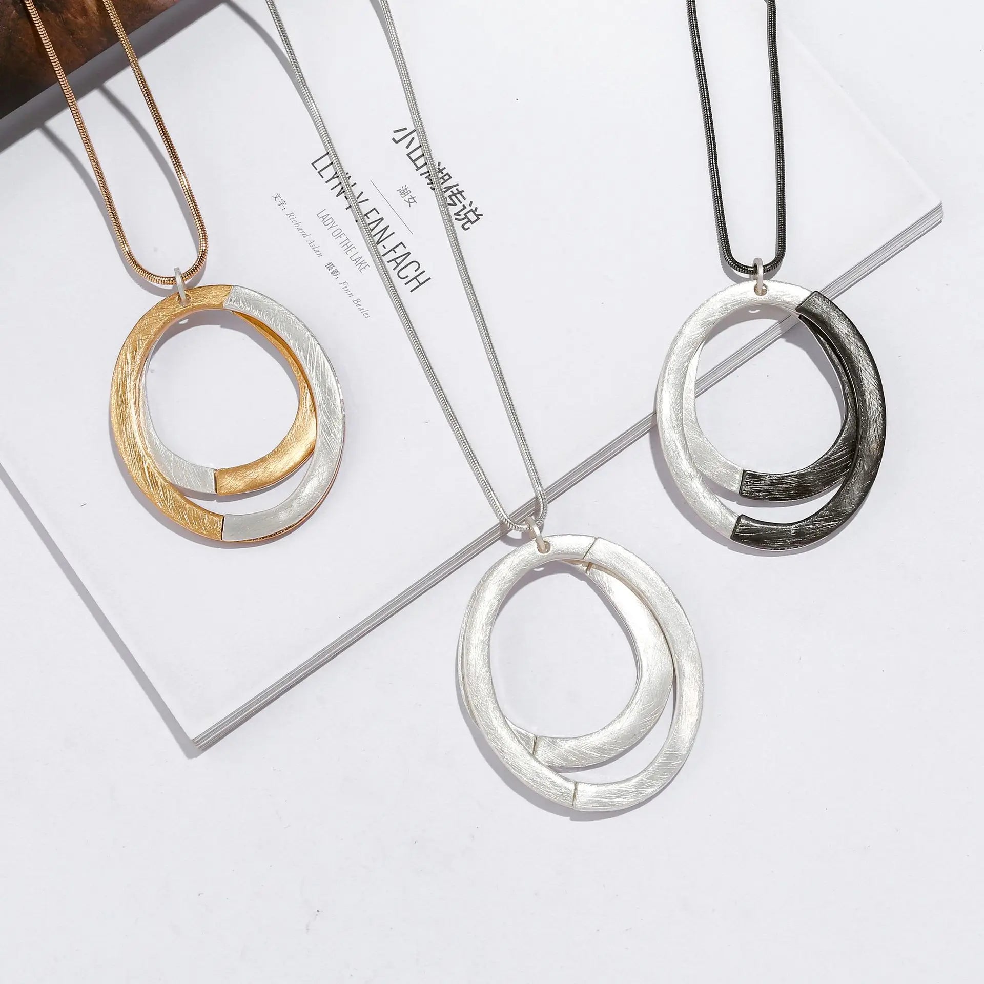 Fashion Boho Jewelry Circles Leather Cord Collar for Women