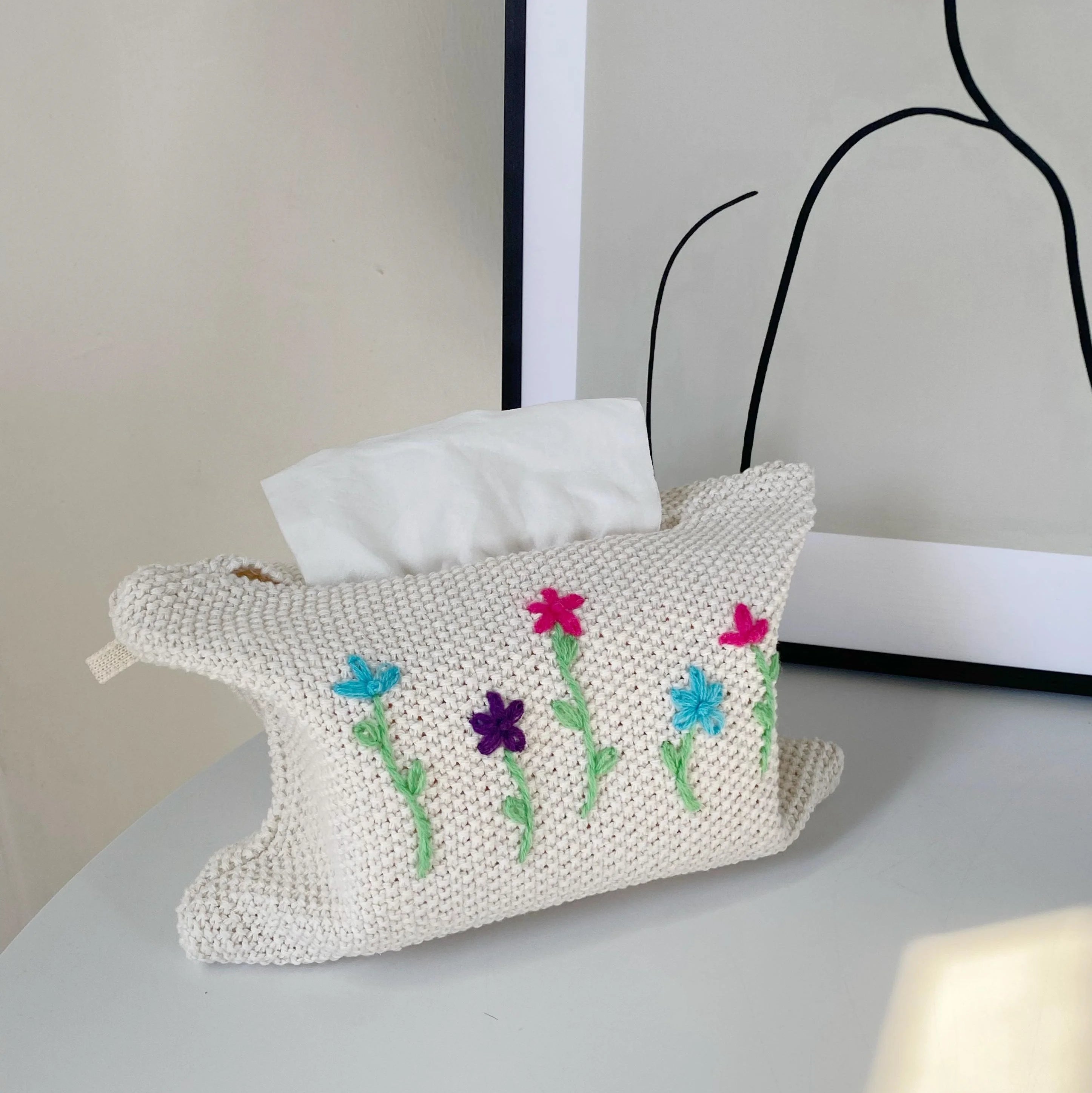 2024 Latest Model Green Polyester Rectangle Crochet Flower Tissue Box Creative Home Decor Living Room Bedroom Restaurant Hot