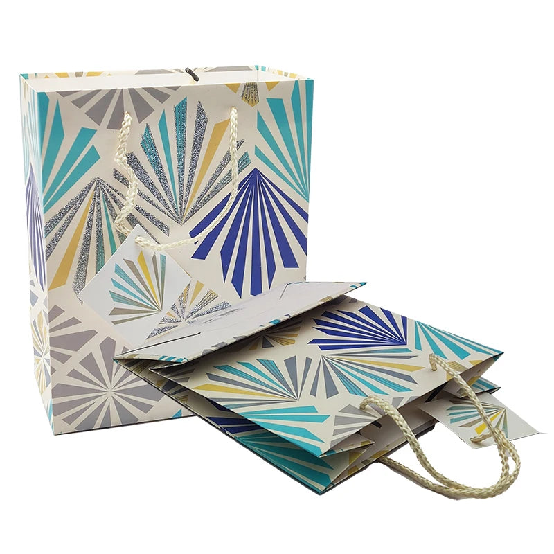 High Quality Foldable Portable Logo Luxury Handle Shopping Gift Paper Bags for Packaging