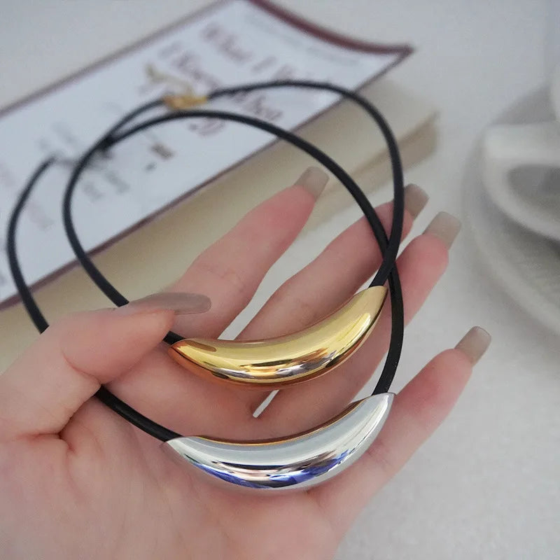 Stainless Steel Curved Elbow Tube Pendant Necklace Black Leather Choker for Women Classic Chunky Curved Chains