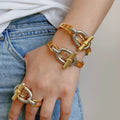 Gold Fashion Bracelet Bangles Set Peace Shaped Alloy Jewelry Accessories for Gift