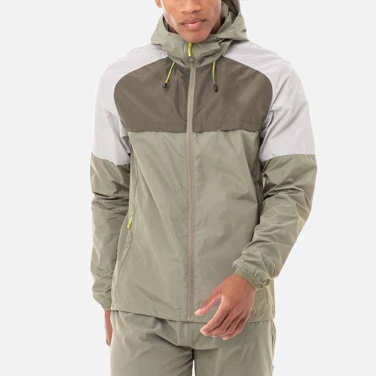 2023 Custom Utility Soft Nylon Windbreaker Jacket Manufacturer Outdoor Clothing Spring Hooded Jacket for Men