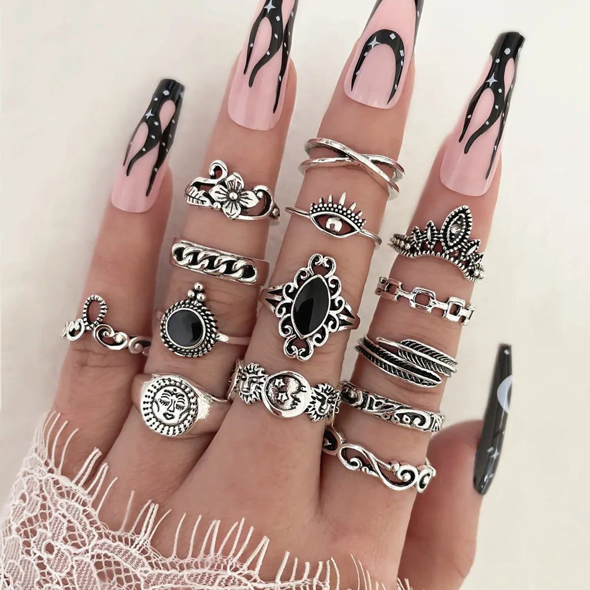 Europe And The United States Sun Moon Star Snake Rhinestone Eyes Leaves Lotus Black Drip Oil Joint Ring 14 Pieces Set