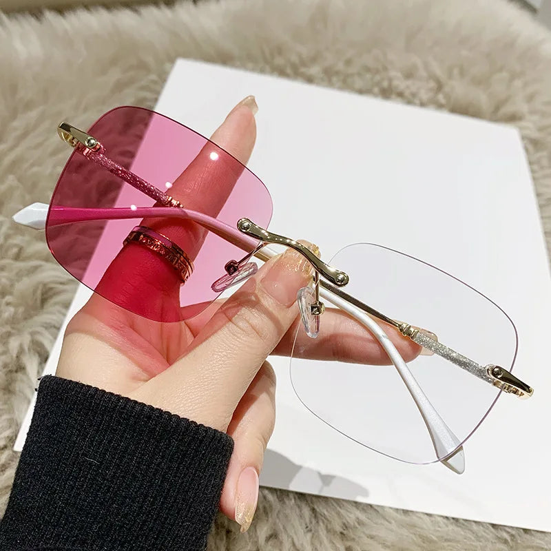 Color Changing Myopia Glasses for Women ultra Light Anti Blue Light Rimless Glasses Smart Light Sensitive Photochromic Glasses