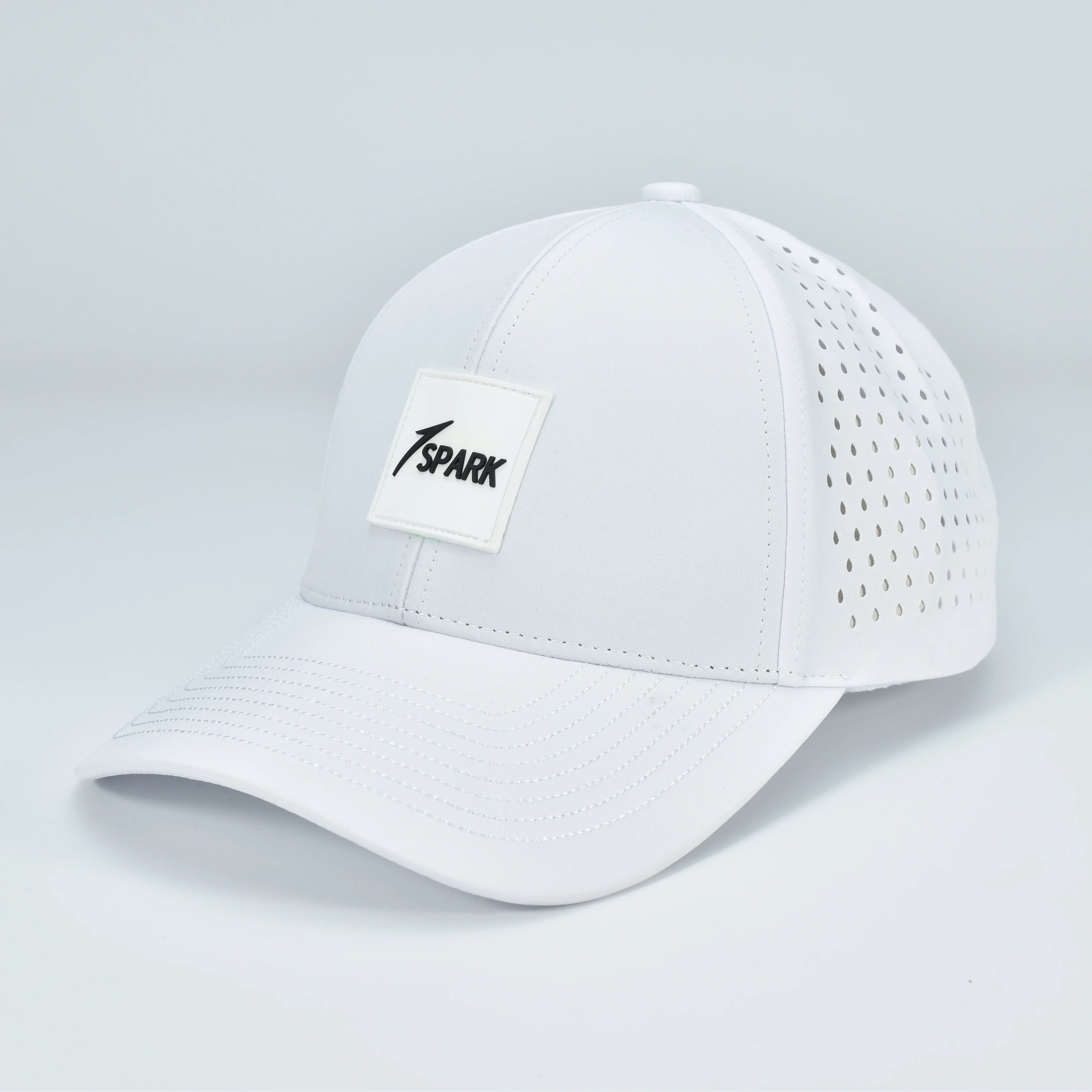 Premium 6-Panel Baseball Caps Laser-Drilled Rubber Patch Emblems Waterproof Tailored for Fashion Shows and Boutiques
