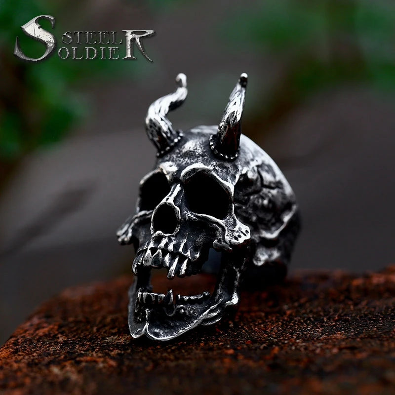 SS8-798R New Arrival Stainless Steel Satanic Skull Horn Ring for Men Heavy Punk Goth Demon Jewelry Wholesale