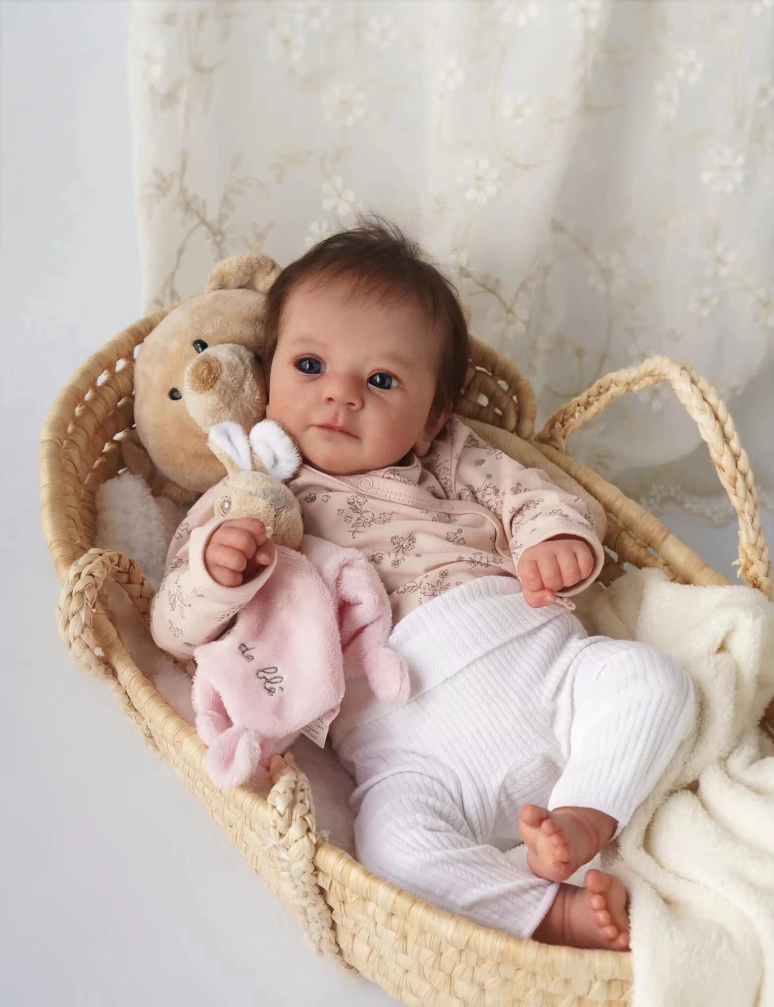 Yeezwood 49CM Lifelike Already Painted Doll Newborn Baby Reborn Doll Hand Paint with Genesis Silicone Reborn Baby Dolls Girl