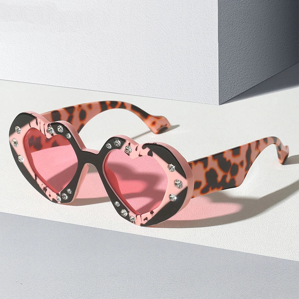 Twooo 1329 New Fashion Girl Cute Glasses Diamond Decoration Heart Sunglasses