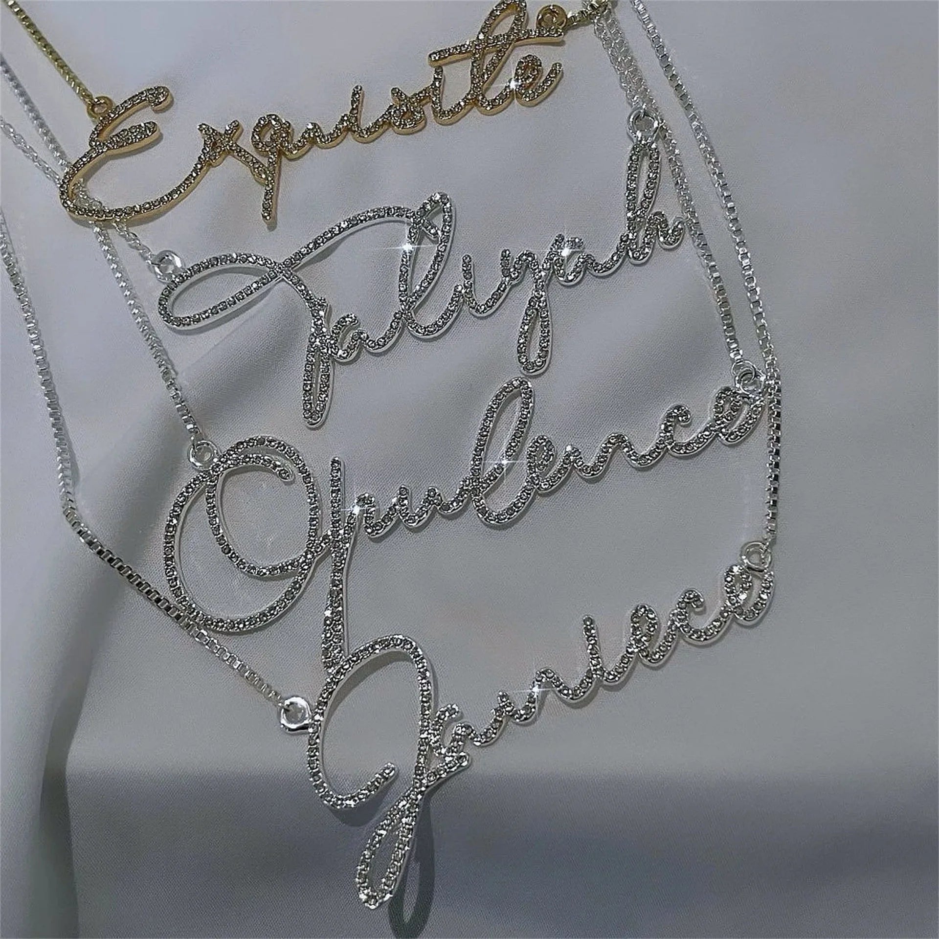 Qiuhan Luxury Script Letter Necklace Initial Letter Crystal Pendant Necklace Jewelry Custom Signature Necklace