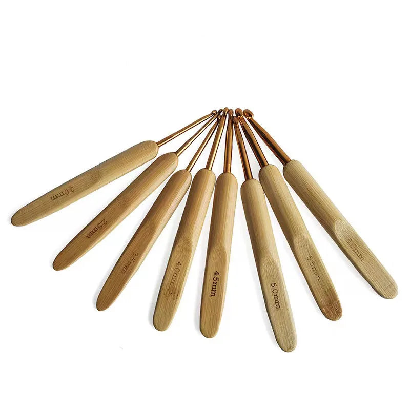 8pcs/set  Crochet Hook Set Crochet Needle With Bamboo Handle 2.5mm-6.0mm