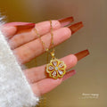 Shining Full Diamonds Flower Pendant Clavicle Chain Women's Luxury Heart-shaped Flower Rhinestone Necklace Wedding Jewelry