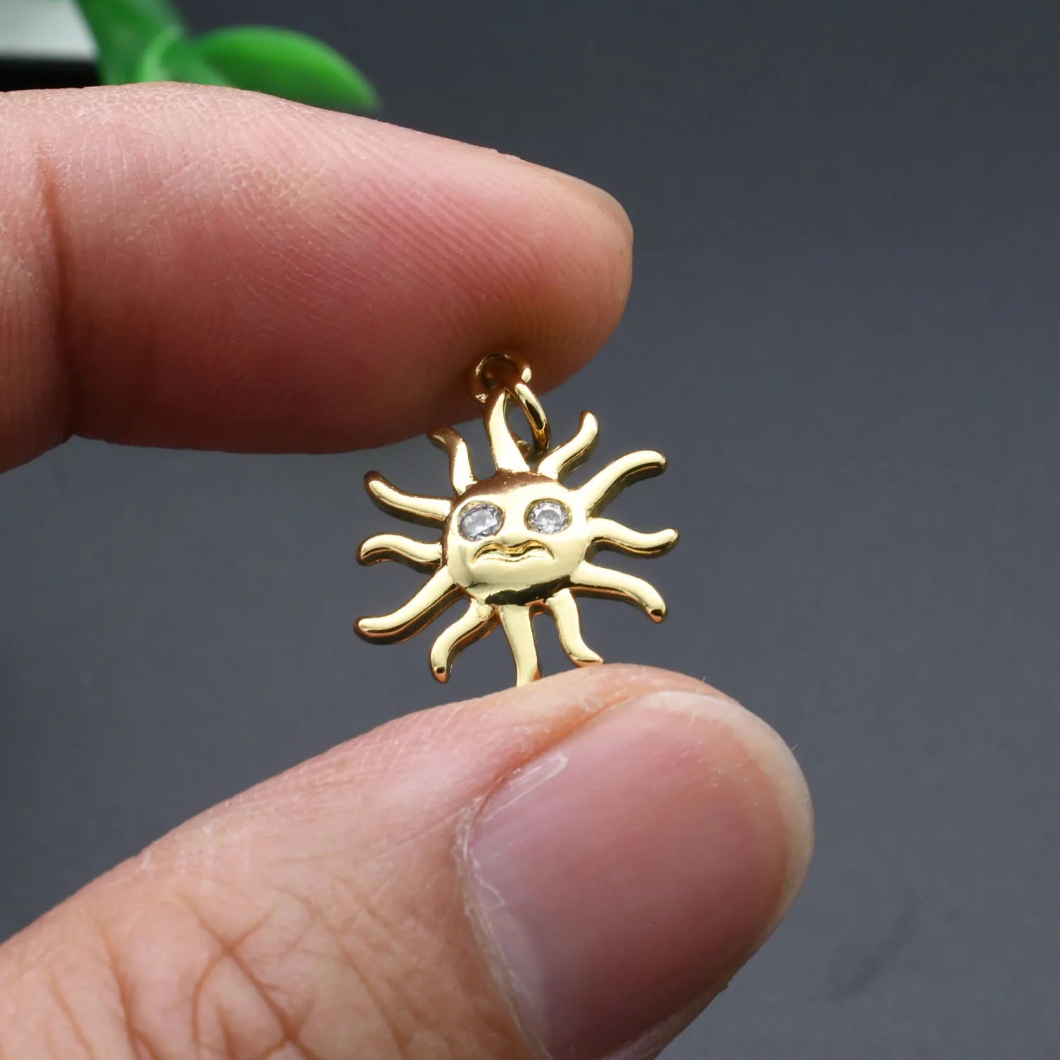 Anti Fading Gold Plated Copper CZ Setting Star Sun Flower Pendant Charms for Women Jewelry