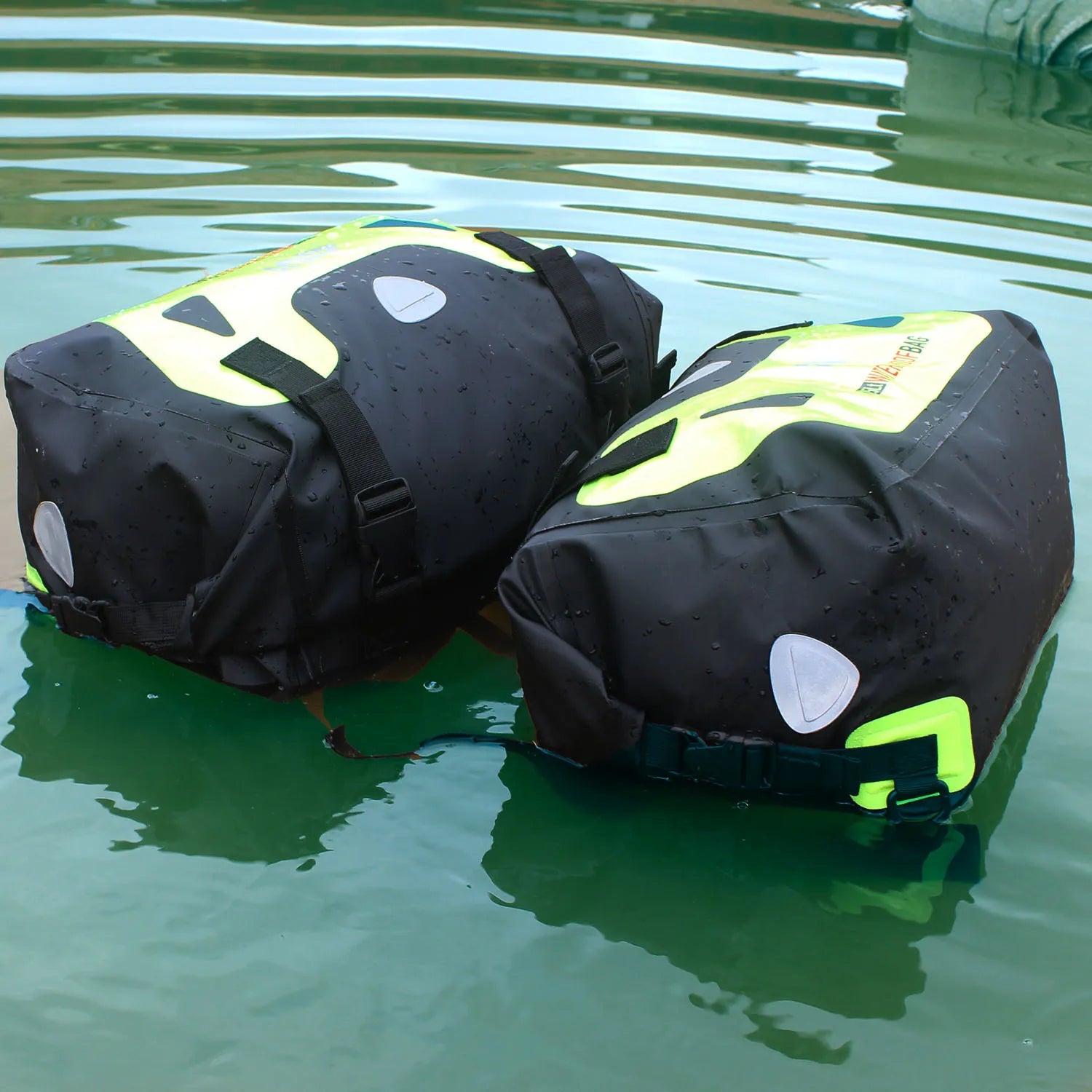 Dropshipping Custom 25L Large Soft Universal Saddle Bags Waterproof Motorcycle Side Bag for Outdoor Hiking Traveling