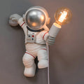 Indoor Hotel Wall Lights Lamp Resin Space Decorative Light Modern Astronaut Wall Lamps for Kids Room MegaBDM