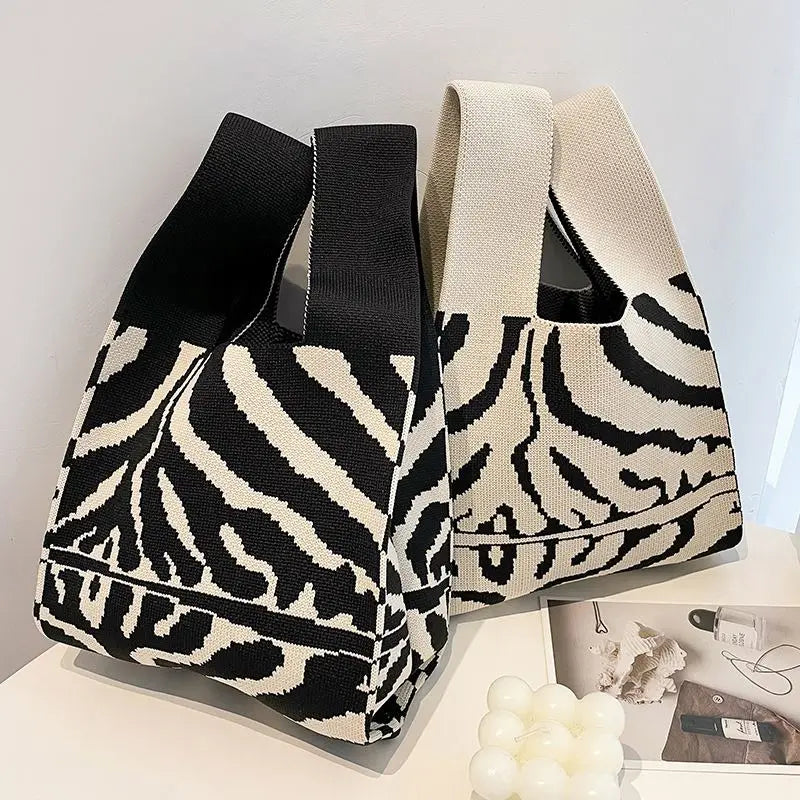 Zebra Stripe Pattern Knitted Strip Hand Bags Women Handmade Crochet Tote Bag Handbag for Women