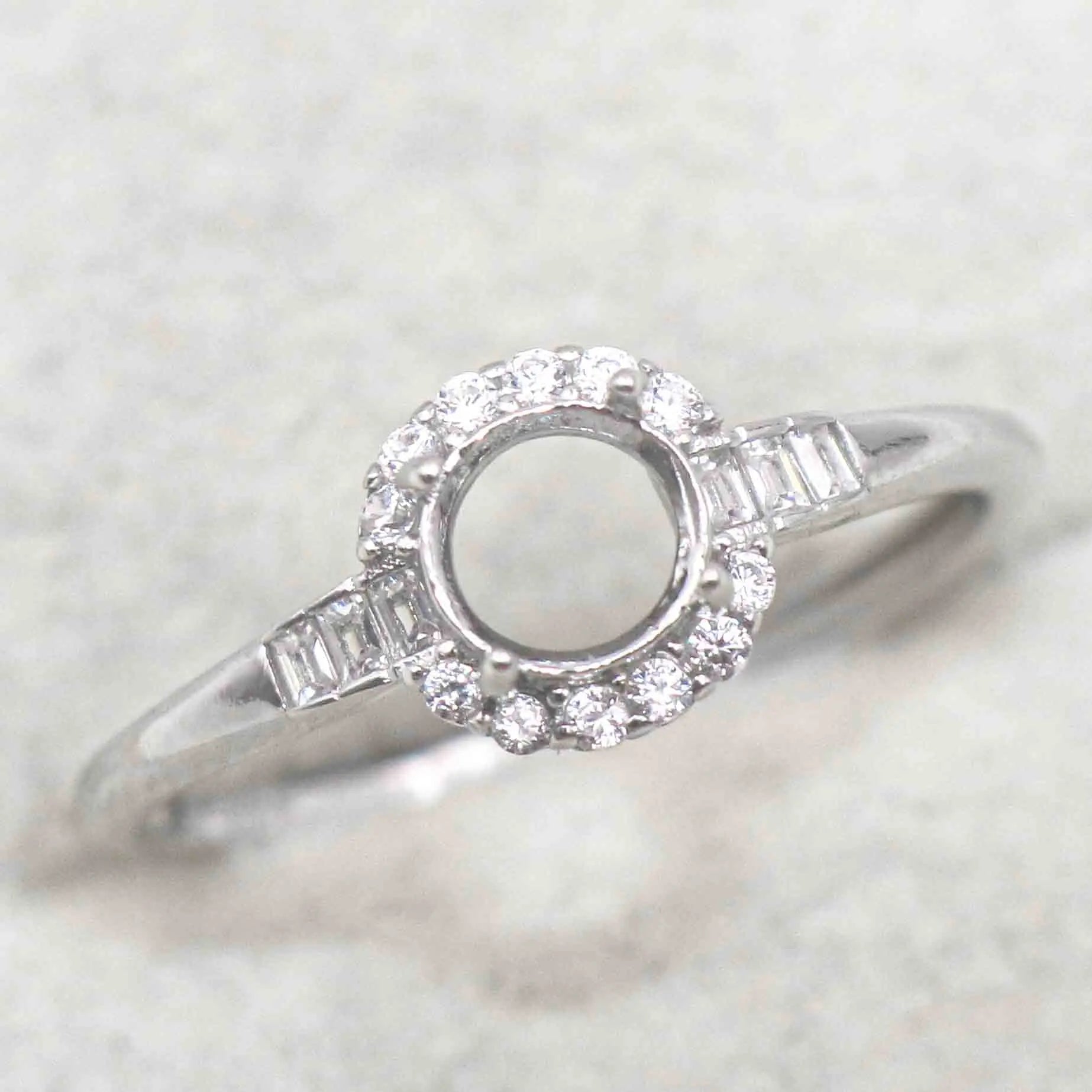 Semi Mount 4mm/5mm/8mm Sterling Silver Ring Frame Blank Support Claws Setting S925 Mountain Base Without Center Stone for Inlay
